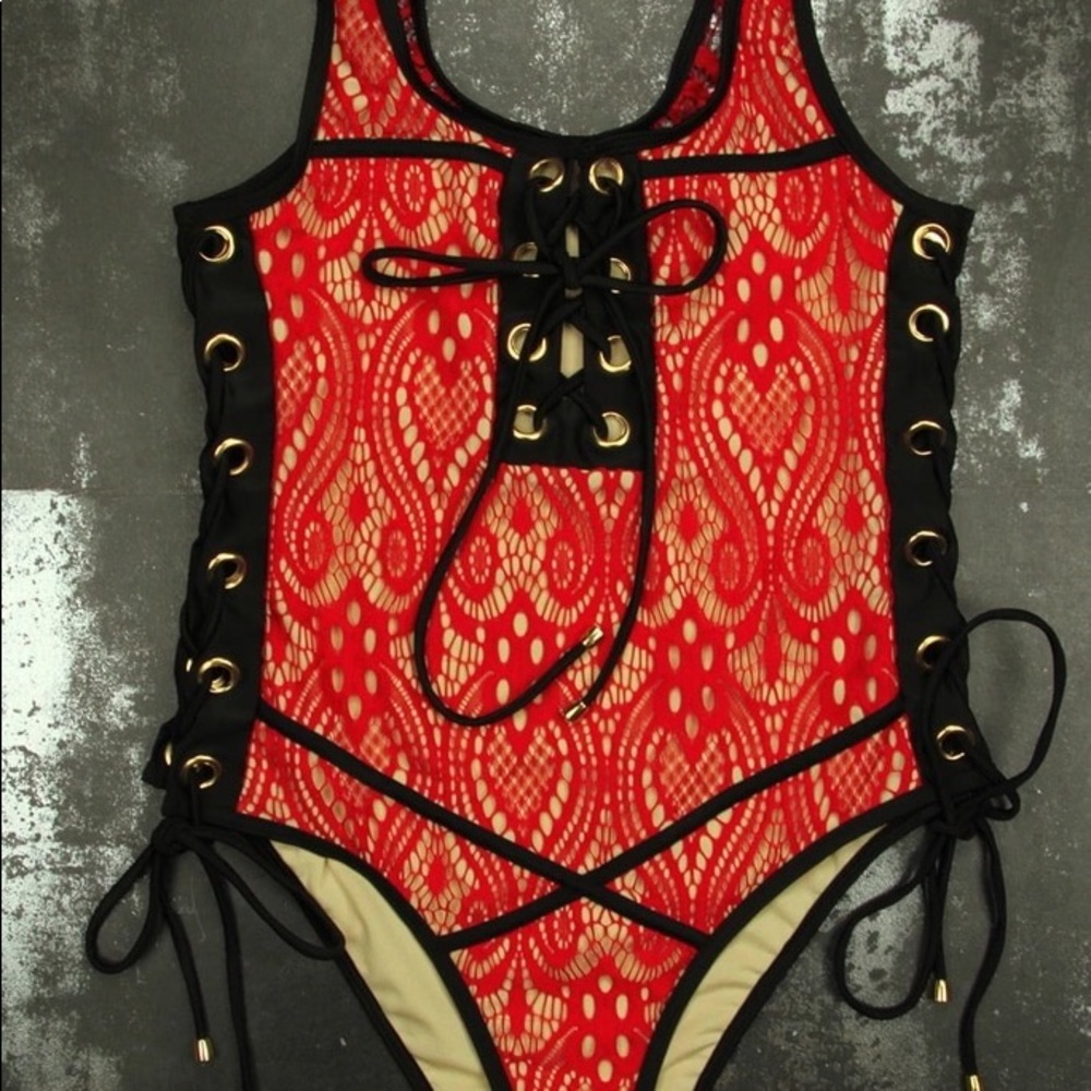 🎈COMING SOON🎈 Sexy One Piece Swimsuit 😍 - Picture 5 of 7